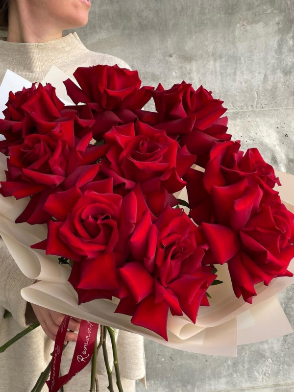 Монобукет из 9 французских роз бордо